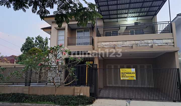 Disewakan Rumah Tinggal 2 Lantai Dalam Perum Green Hills, Sardonoharjo, Ngaglik Sleman 