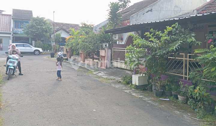 Rumah Tinggal dalam Perumahan Lokasi Strategis di Jalan Kaliurang  2