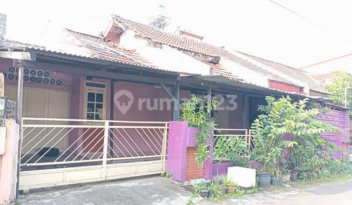 Rumah Tinggal dalam Perumahan Lokasi Strategis di Jalan Kaliurang 
