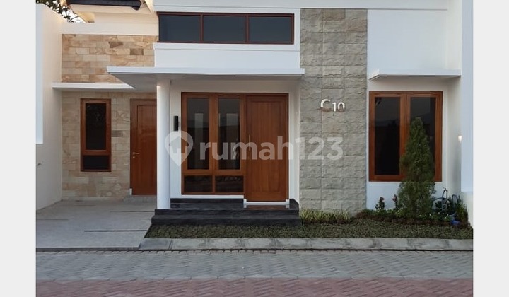 Modern minimalist cluster with SHM in Klaten. 2
