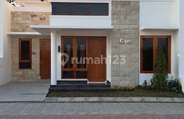 EXCLUSIVE HOUSING TANPA BUNGA 24X DI KLATEN 2
