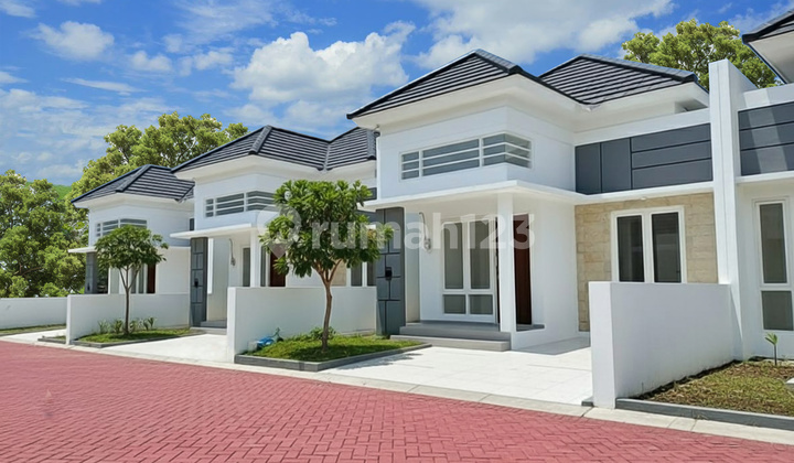 Investment in a Single-Story Residence on the Outskirts of Magelang Investment in a Single-Story Residence on the Outskirts of Magelang