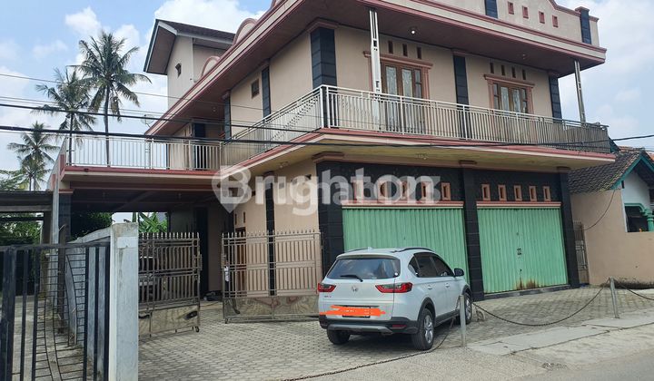 Sturdy 3-Story House + 2 Self-Built Shophouses, Wayhuwi, Jatiagung, South Lampung