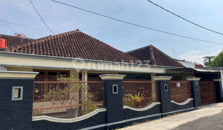 Rumah Mewah 2 Lantai Lb 340 M,9 Kt Perintis Kemerdekaan Kedamaian