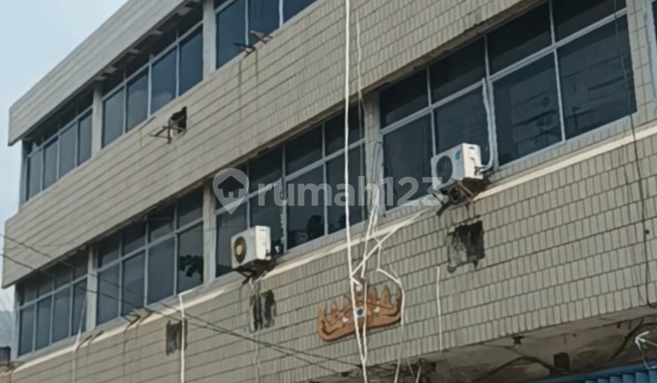 Two-door Shop House 3.5 Floors Laksana Malahayati Teluk Betung 1