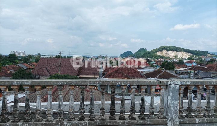 Rumah Usaha Pinggir Jalan Panglima Polim Bandar Lampung