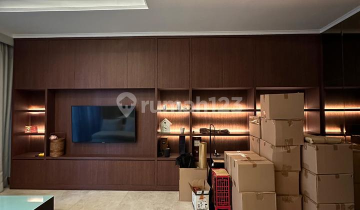 District 8 Senopati 3 Bedroom Furnished 2