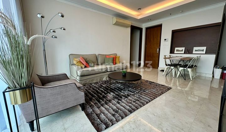 Residence 8 Senopati 2 Bedroom Furnished