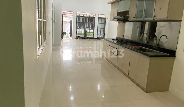 Newly Renovated House for Sale in Manyar Jaya, Good Condition. Close to Rungkut.