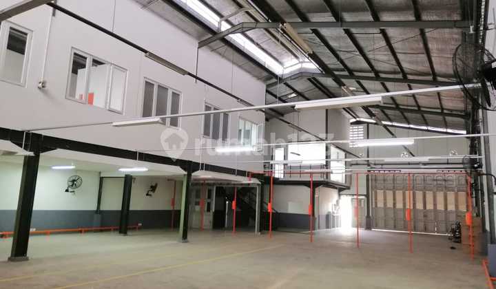 Dijual Gudang di Pondok Ranji