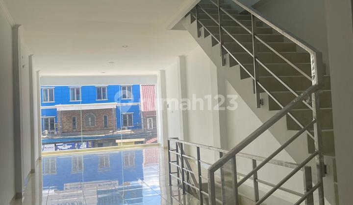 Ruko Baru di Rempoa-Jaksel