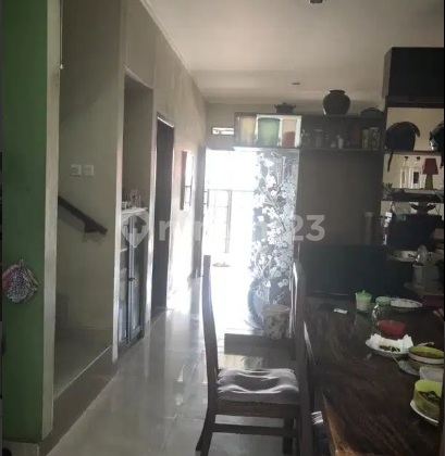 Rumah siap huni di Veteran area