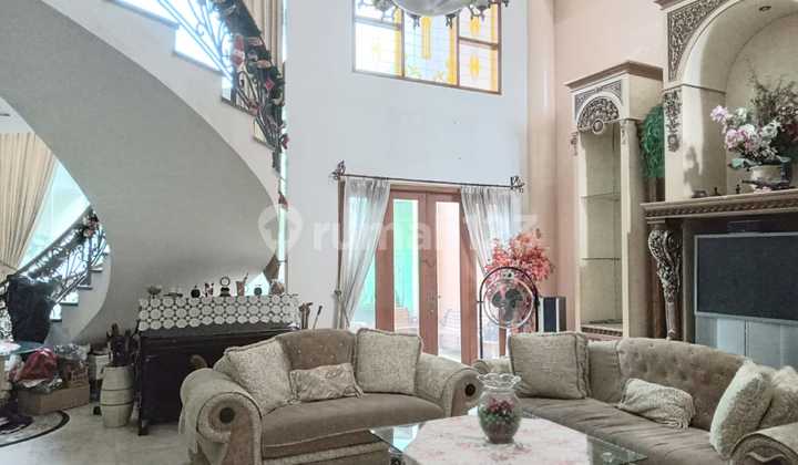 Rumah di Kompleks Villa Cinere Mas