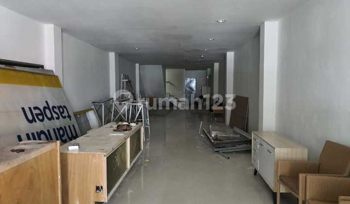 Commercial Shop House in Radio Dalam 2