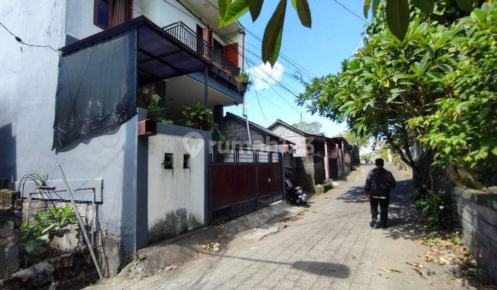 DIJUAL RUMAH 2 LANTAI DI PUSAT DENPASAR 2