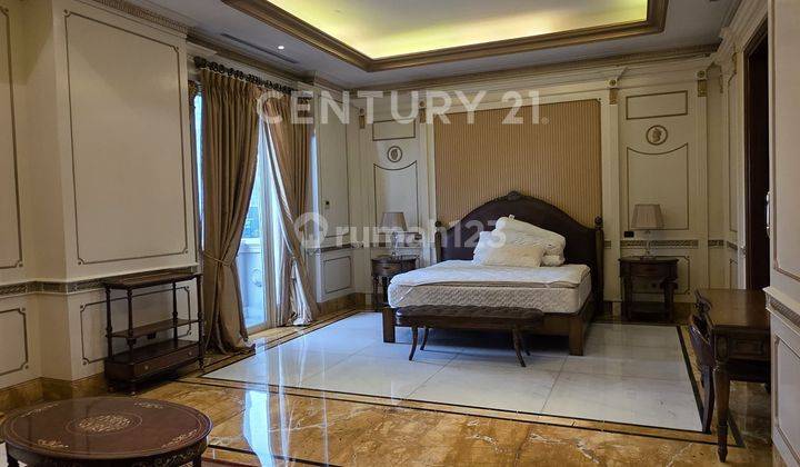 Da Vinci Sudirman Mint Condition Full Furnish Mewah 382sqm 2