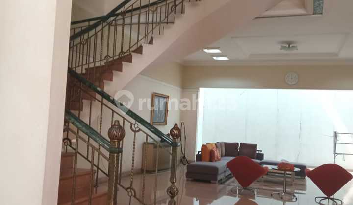 Rumah 2 Lantai Pluit Dalam Komplek Bebas Banjir Siap Huni Rumah 2 Lantai Pluit Dalam Komplek Bebas Banjir Siap Huni