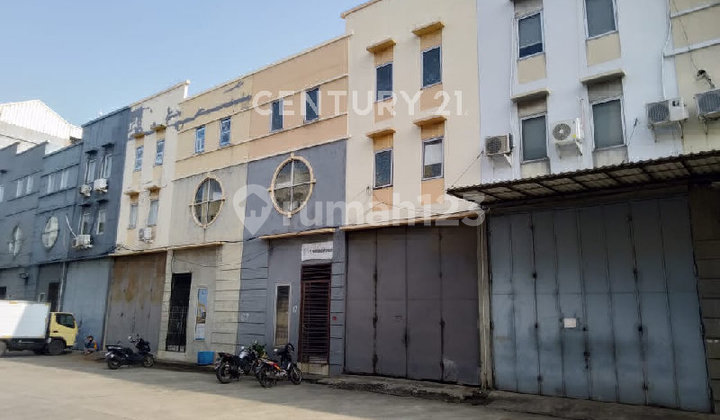 Pantai Indah Kapuk Industrial Central Warehouse