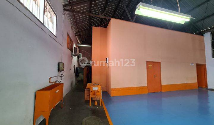 Gudang Dan Rumah Tinggal Di Jalan Tanah Sereal Jakarta Barat 2
