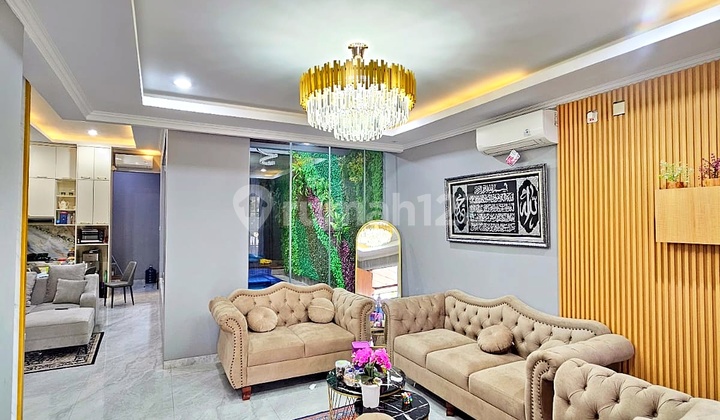 Rumah 3 Lantai Fully Furnished Siap Huni di Harapan Indah Bekasi Rumah 3 Lantai Fully Furnished Siap Huni di Harapan Indah Bekasi