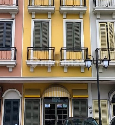 3-Story Ready-to-Occupy Shop House in Osaka Pantai Indah Kapuk 2