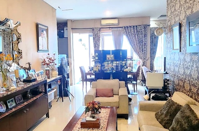 Rumah 2 Lantai Fully Furnished Siap Huni di Metland Jakarta Timur 2
