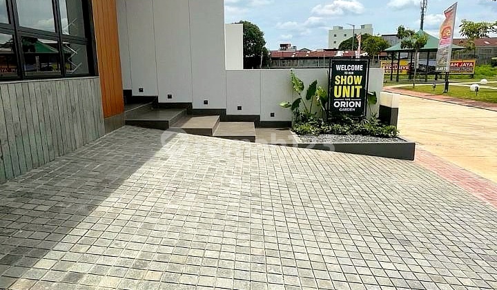 Rumah 3 Lantai Brand New Exclusive Cluster di Kapuk Jakarta Utara 2