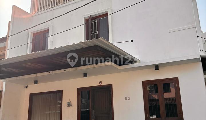 Rumah 3 Lantai Hook Minimalist Modern Siap Huni Di Kelapa Gading 2
