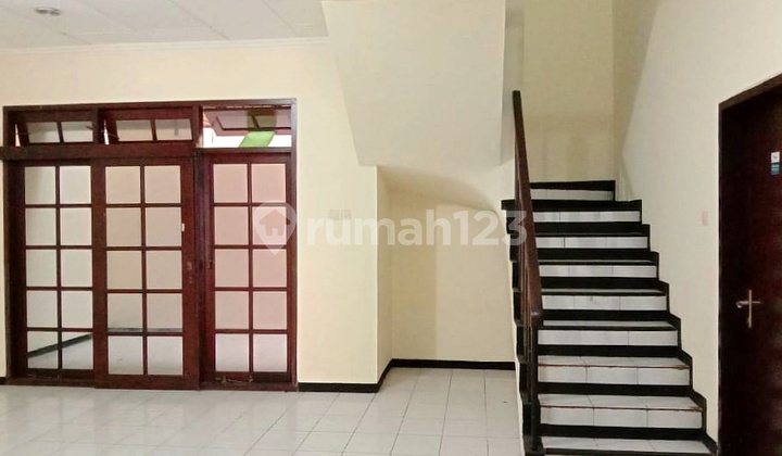 Rumah 2 Lantai Siap Huni di Kelapa Gading 2