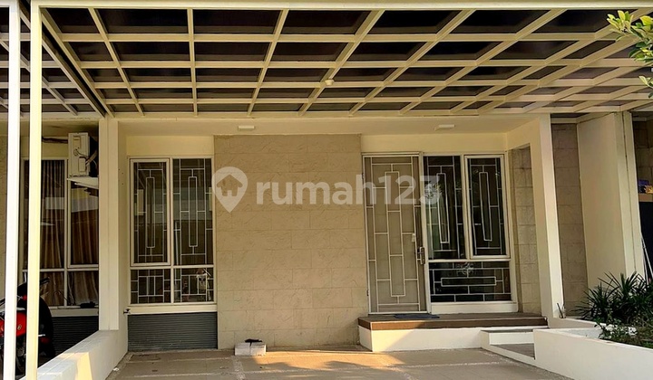 2-Storey Minimalist Modern House Ready to Occupy in Harapan Indah 2-Storey Minimalist Modern House Ready to Occupy in Harapan Indah