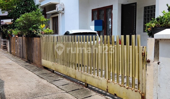 1-Story Ready-to-Occupy House in Kelapa Gading 2