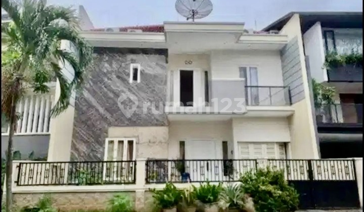 DIJUAL RUMAH EASTWOOD CITRALAND 5 KT MINIMALIS SIAP HUNI FULL FURNISH