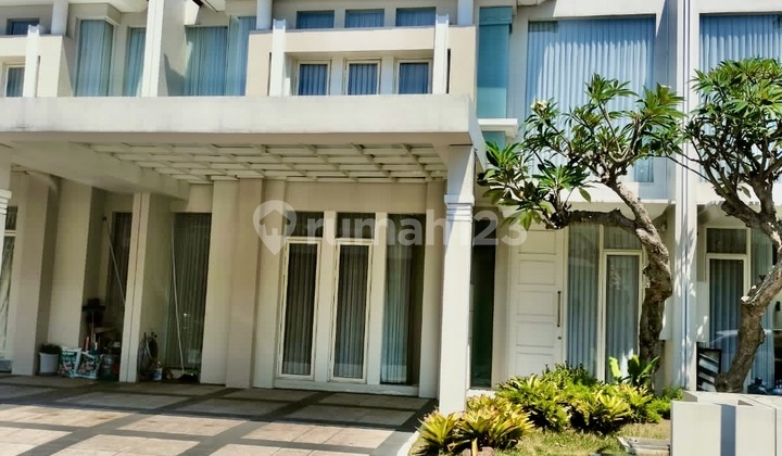 FOR RENT GRAND PAKUWON BRISBANE HOUSE 3 BEDROOMS FULLY FURNISHED MARGOMULYO FOR RENT GRAND PAKUWON BRISBANE HOUSE 3 BEDROOMS FULLY FURNISHED MARGOMULYO
