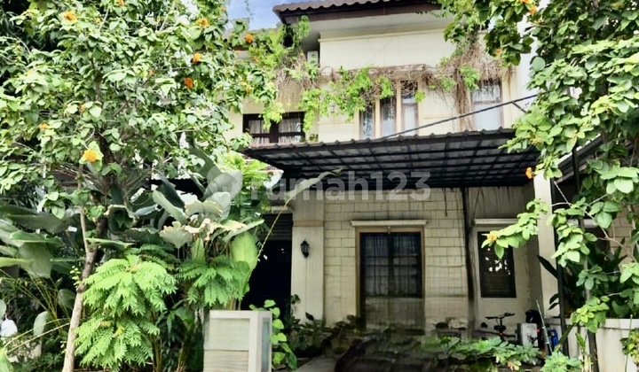 DIJUAL RUMAH ROYAL RESIDENCE 2LT MURAH SEMI FURNISH WIYUNG DEKAT MALL 1