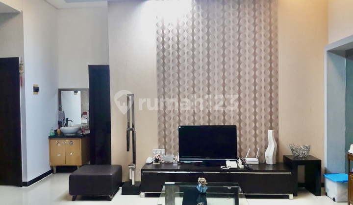 FOR SALE DARMO PERMAI EAST 1-STORY HOUSE SEMI-FURNISHED NEAR PAKUWON MALL FOR SALE DARMO PERMAI EAST 1-STORY HOUSE SEMI-FURNISHED NEAR PAKUWON MALL