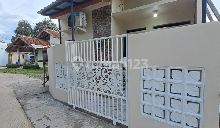 Rumah Akses Mobil Bangunan Baru Dekat Stasiun Pondok Rajeg Cibinong 1