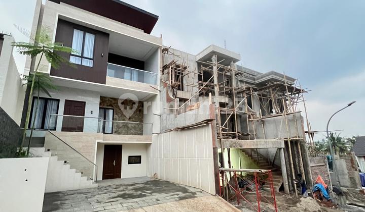 Rumah 3 Lantai Minimalis Modern Di Jagakarsa 2
