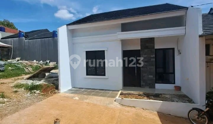 Cheap Luxury House Near Pondok Rajeg Station
