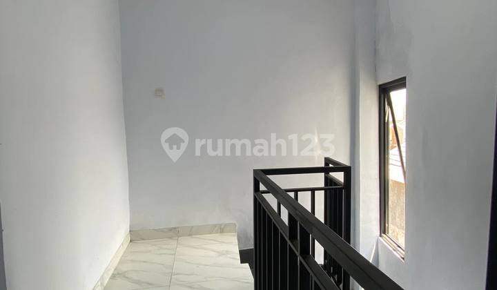 Rumah 2 Lantai di Cikaret Cibinong Bogor