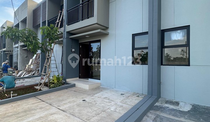 Rumah 2 Lantai SHM Lokasi di Pamulang Kota Tangerang Selatan Harga Mulai 900 Jutaan Siap Huni