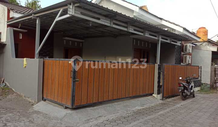 Rumah Tinggal Lokasi Strategis Dekat Kampus UII 2