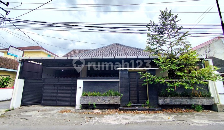 Rumah Tinggal Lokasi Dekat RS Hermina Maguwoharjo Depok Sleman
