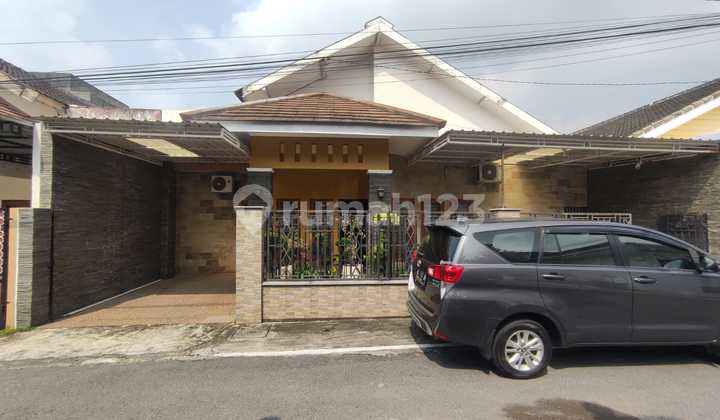 Rumah 3 Kamar Lokasi Strategis, Cocok Untuk Keluarga Di Jambusari, Depok, Sleman