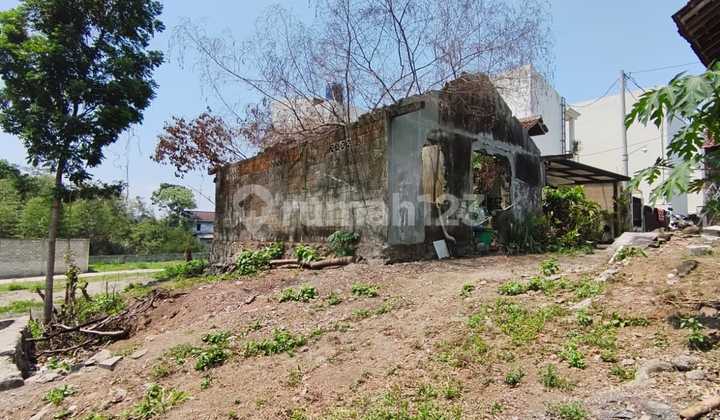 Land Area 175 Square Meters, Strategic Location in Sardonoharjo Area, Ngaglik, Sleman. Land Area 175 Square Meters, Strategic Location in Sardonoharjo Area, Ngaglik, Sleman.