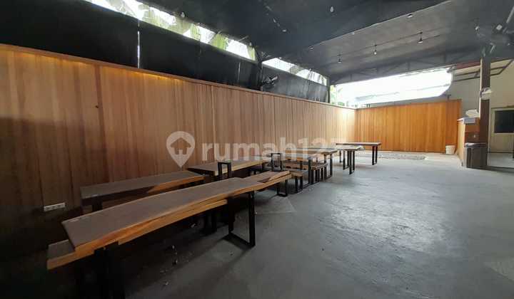 Dijual Ruang Usaha Lokasi Strategis di Jalan Babarsari Depok Sleman