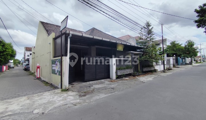 Residential House Near Hermina Maguwoharjo Hospital, Depok, Sleman 2