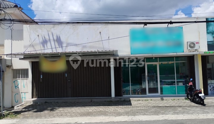 Ruang Usaha di Jalan Plagan Km 14,5 Ngaglik Sleman