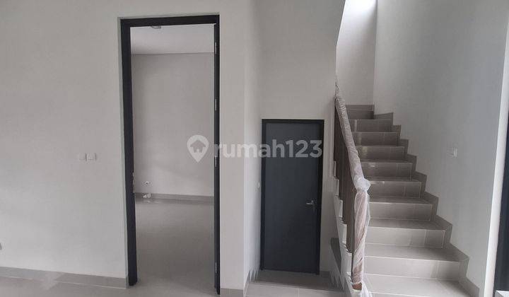 Rumah Baru Dalam Perum Villa Regency Jalan Plagan Donoharjo Ngaglik Sleman 2