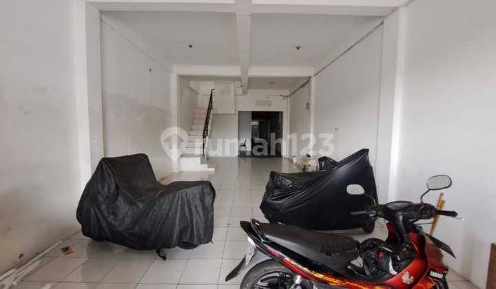 For Rent: 2-Story Shop House in a Strategic Location on Magelang Street, Mlati Sleman 2