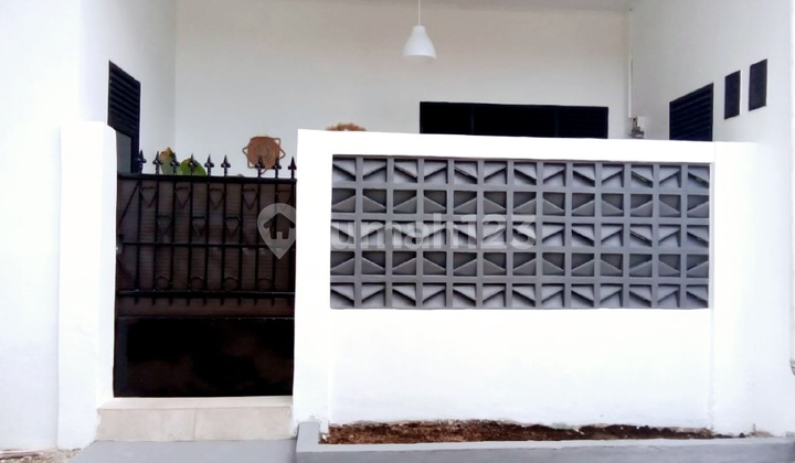 Modern Minimalist House Suitable for Rentals in Nata Endah Complex, Kopo, Bandung 2